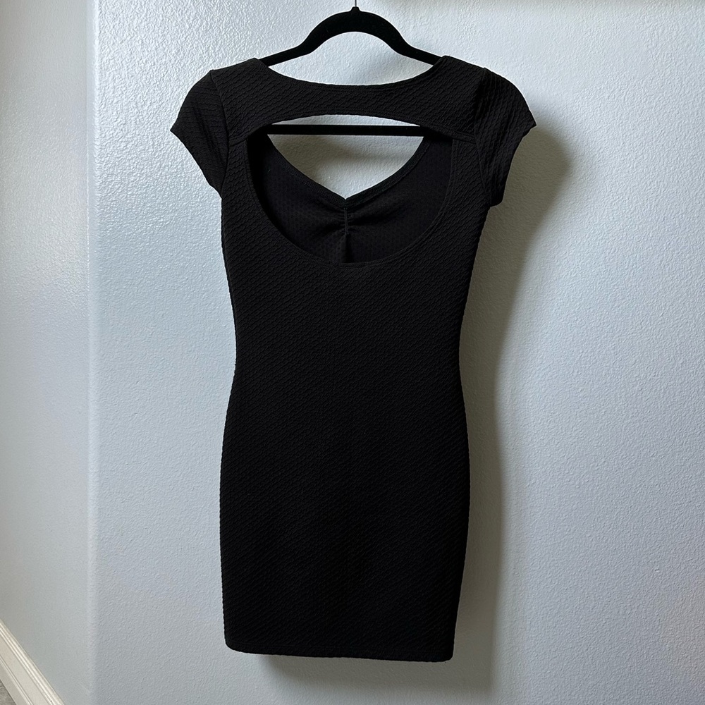 ✨3/$10✨ Cutest form-fitting mini LBD w/ sweetheart neckline - Picture 2 of 2